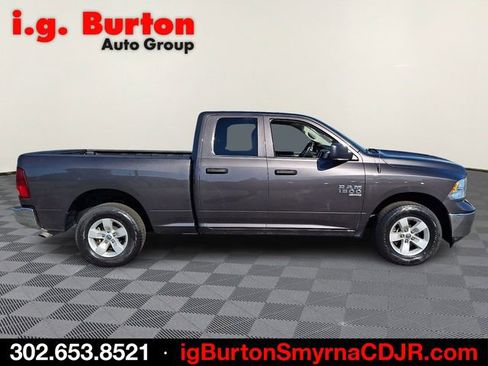 Used 2024 RAM 1500 Classic SLT AWD/4WD image 7