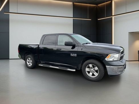 Used 2018 RAM 1500 Tradesman w/ Popular Equipment Group RWD image 11