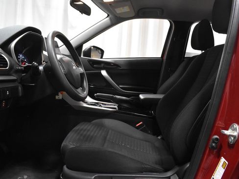 Used 2020 Mitsubishi Eclipse Cross LE AWD/4WD image 7