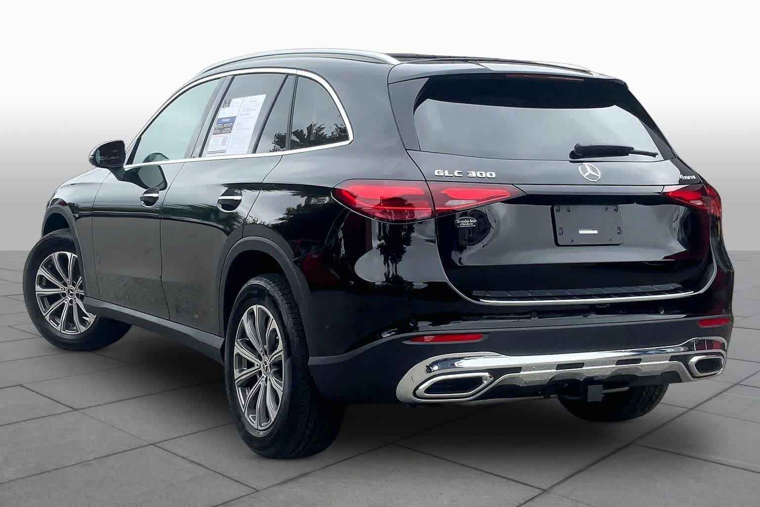 Certified 2025 Mercedes-Benz GLC 300 4MATIC image 12