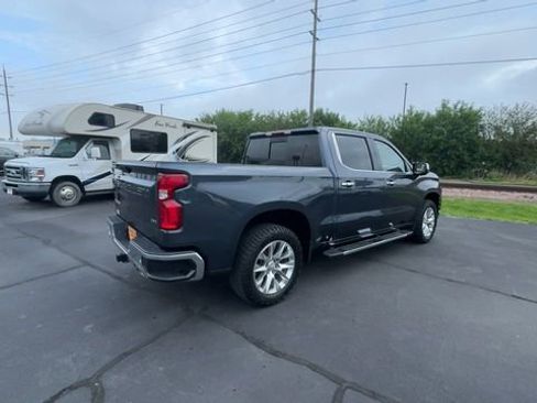 Used 2022 Chevrolet Silverado 1500 LTZ AWD/4WD image 8