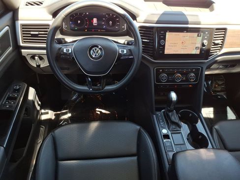 Used 2019 Volkswagen Atlas SEL FWD image 26