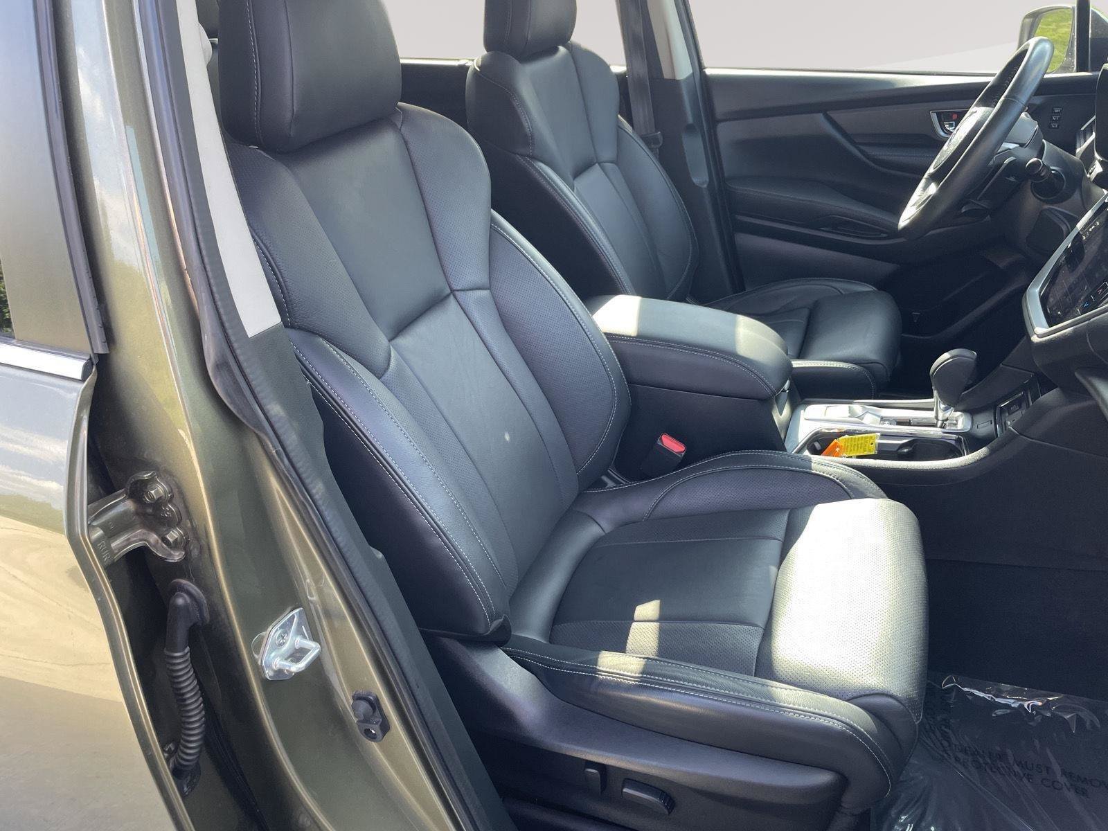 Used 2023 Subaru Ascent Limited w/ Technology Package AWD/4WD image 29
