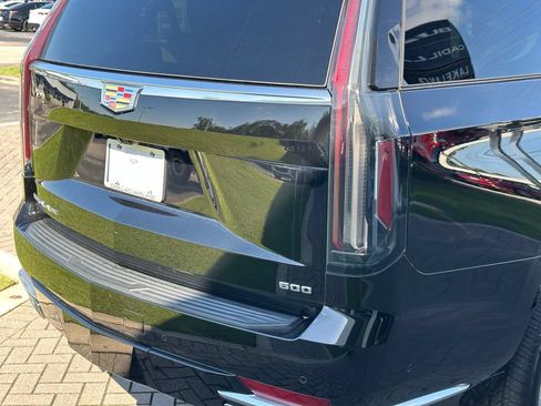 Certified 2023 Cadillac Escalade Premium Luxury AWD/4WD image 10