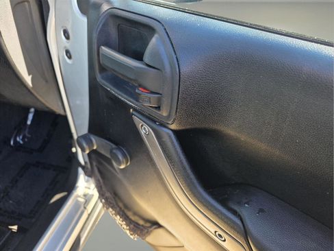 Used 2012 Jeep Wrangler Sport image 18