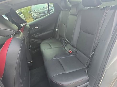 Used 2024 Toyota Prius Prime Premium image 14