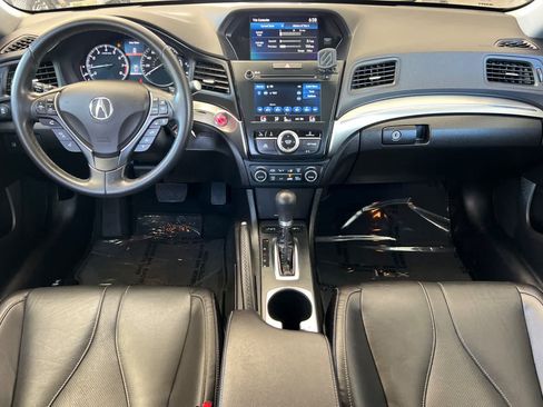 Used 2019 Acura ILX FWD image 3