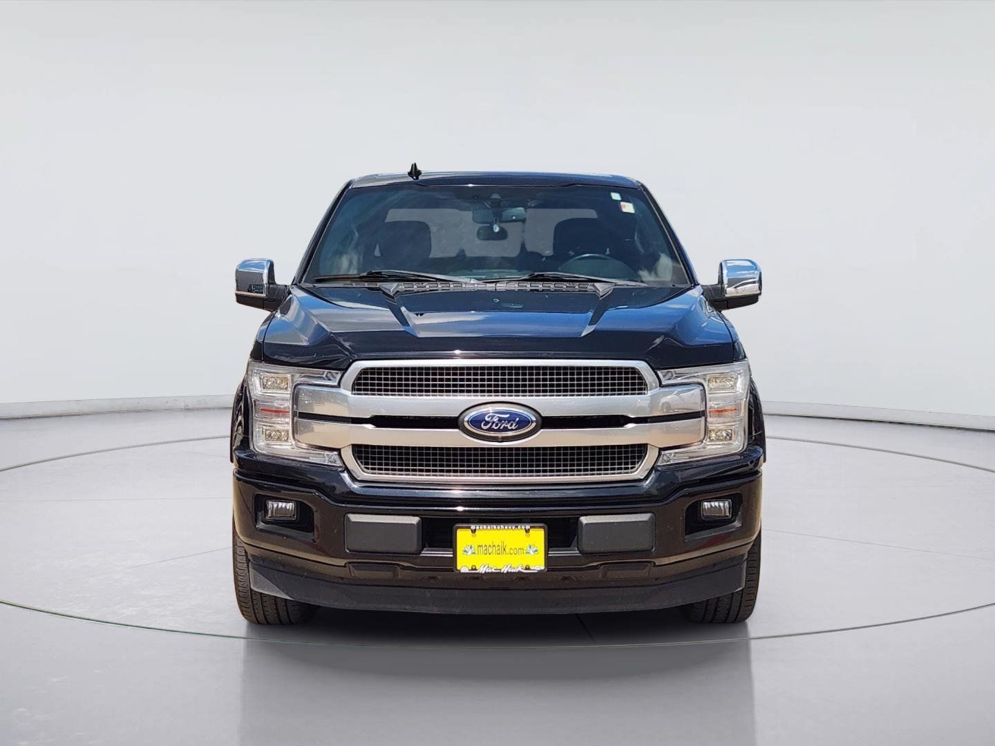 Used 2019 Ford F150 Platinum w/ Equipment Group 701A Luxury RWD image 2