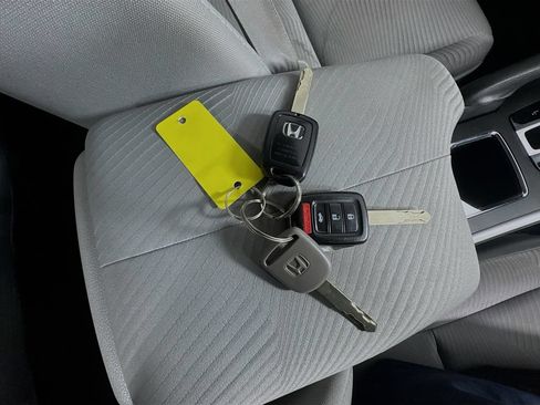 Used 2014 Honda Accord LX image 38