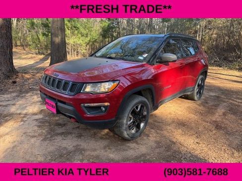 Used 2018 Jeep Compass Trailhawk w/ Navigation Group image 3