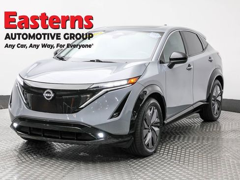 Used 2024 Nissan Ariya FWD image 1