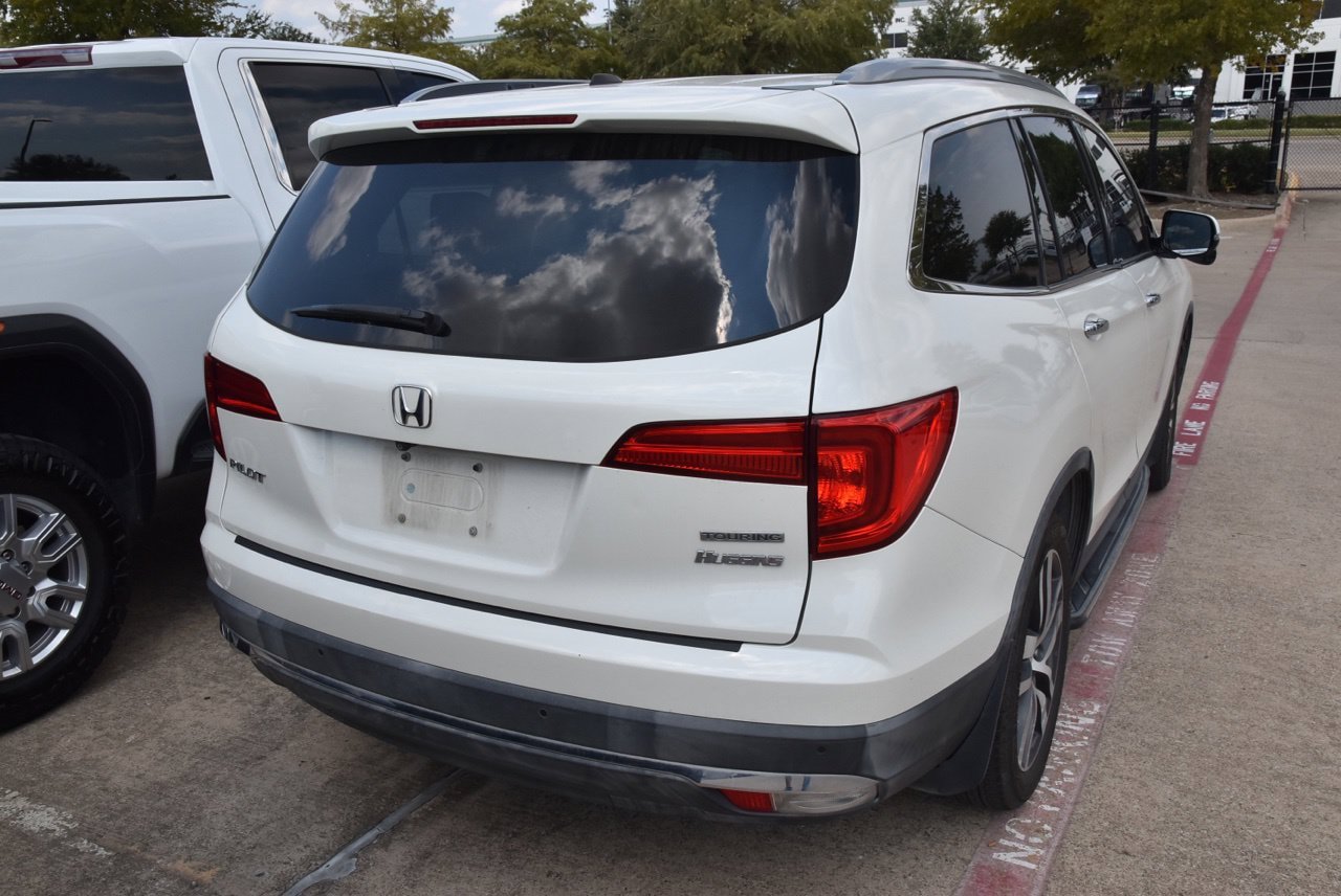 Used 2018 Honda Pilot Touring image 8