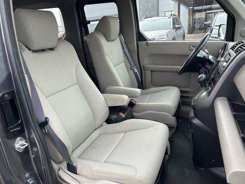 Used 2011 Honda Element EX image 21