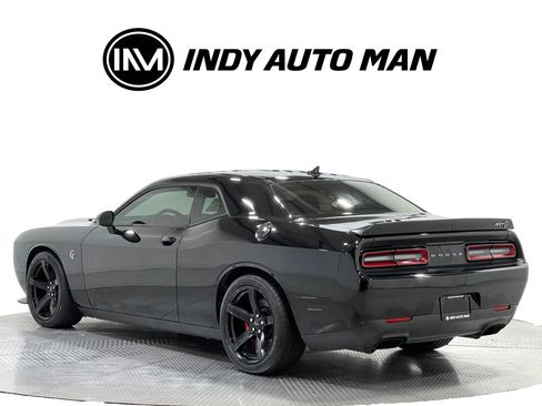 Used 2020 Dodge Challenger SRT Hellcat RWD image 6