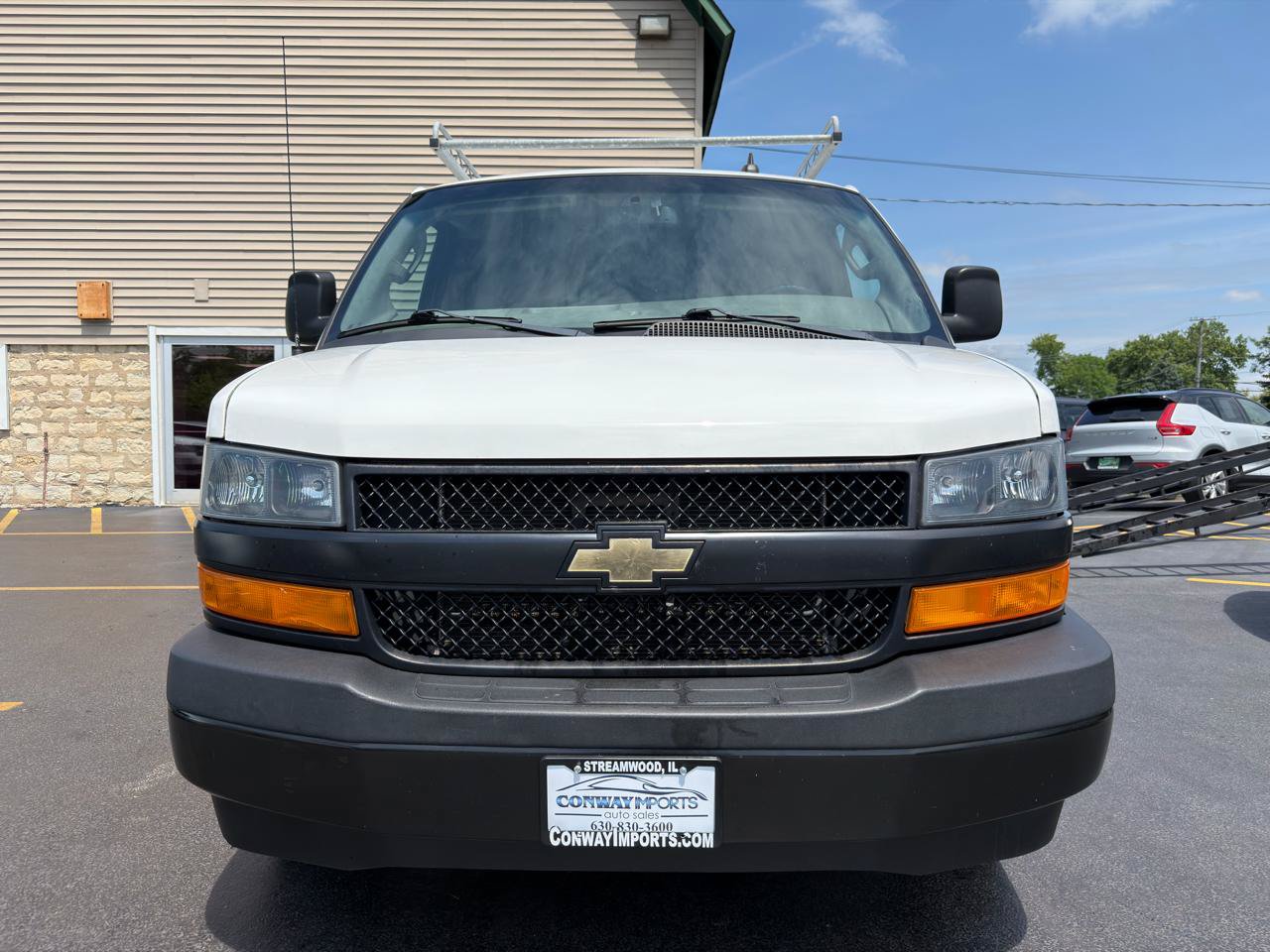 Used 2020 Chevrolet Express 2500 w/ Driver Convenience Package RWD image 6