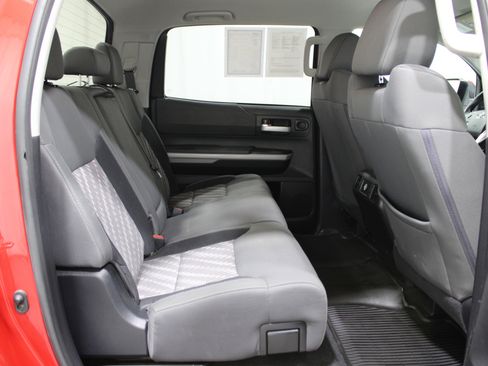 Used 2019 Toyota Tundra SR5 image 23