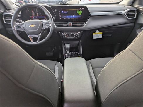 New 2026 Chevrolet TrailBlazer LT w/ Convenience Package image 25