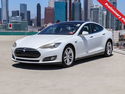 Used 2015 Tesla Model S AWD image 1