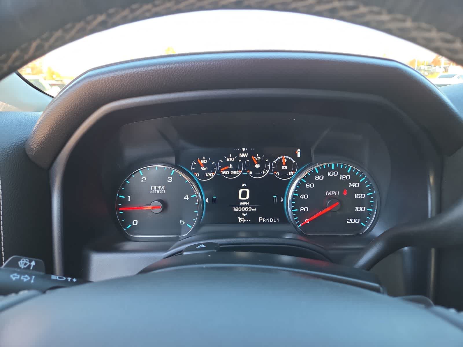 Used 2017 GMC Sierra 2500 Denali AWD/4WD image 26
