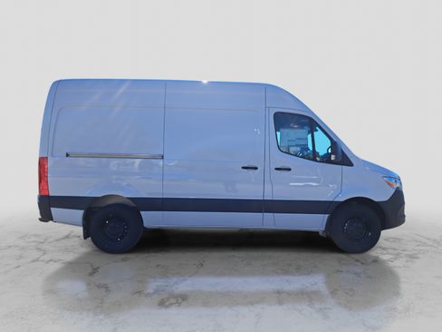 New 2026 Mercedes-Benz Sprinter 2500 image 4