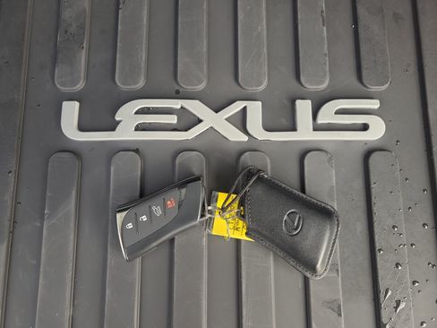 Used 2025 Lexus TX 350 AWD w/ Technology Package image 33