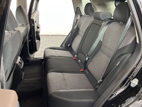 Used 2022 Nissan Rogue SV image 41