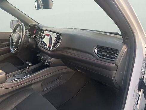 Certified 2025 Dodge Durango GT image 14