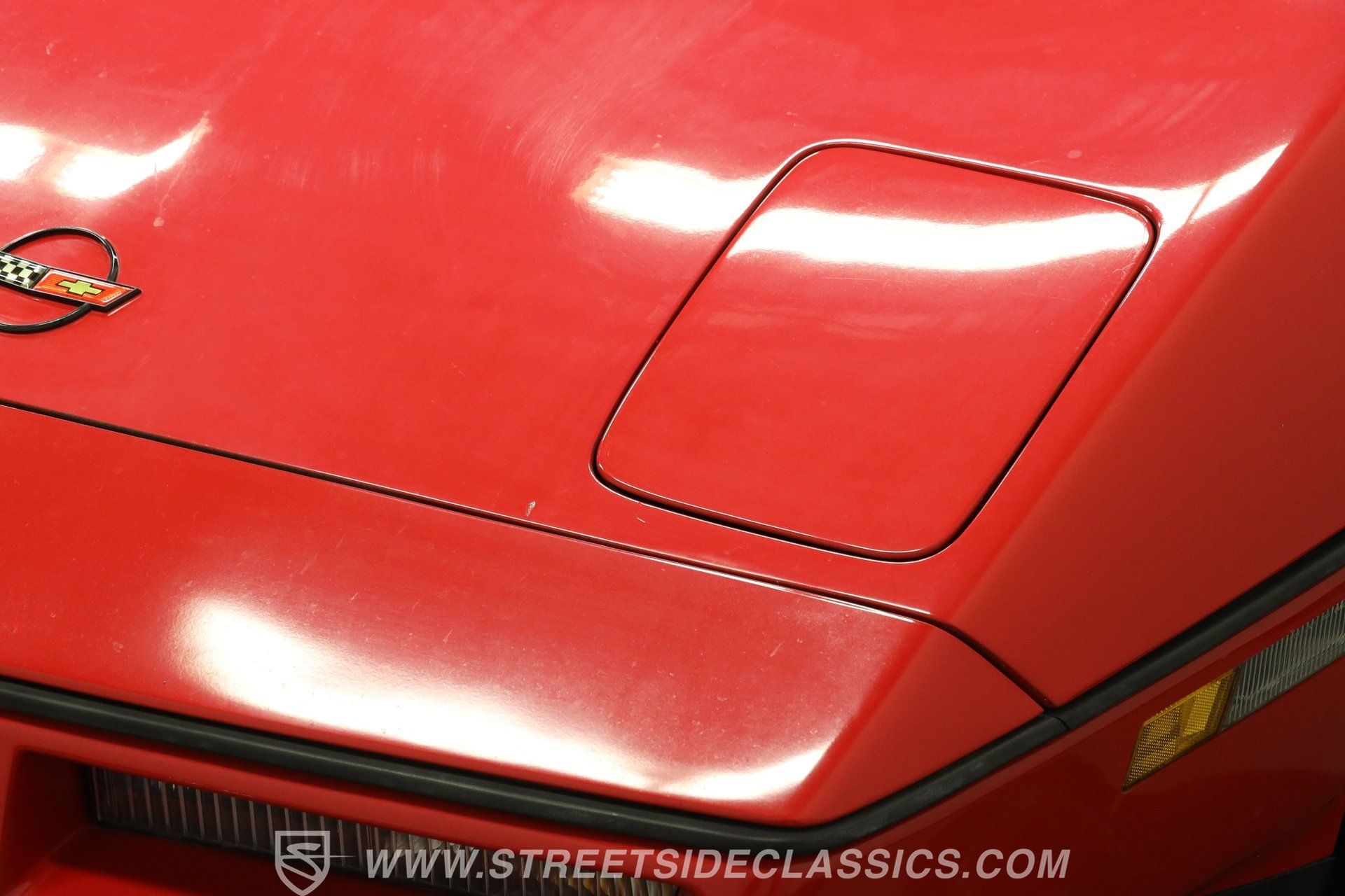 Used 1988 Chevrolet Corvette Convertible RWD image 20