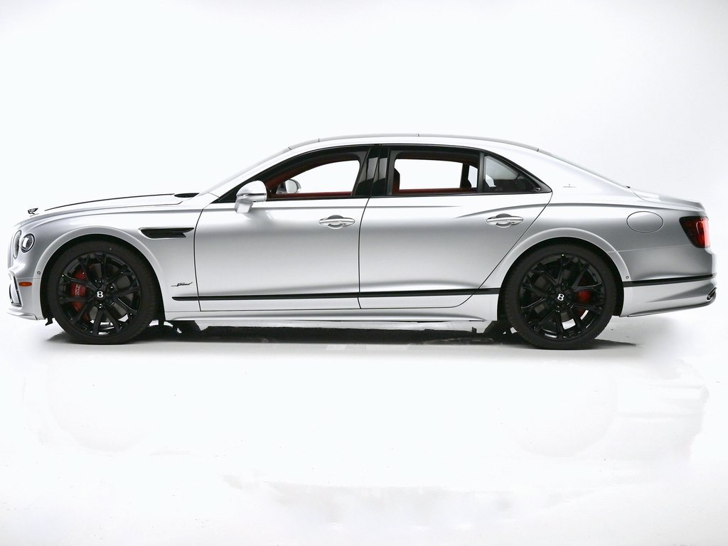 Used 2025 Bentley Flying Spur Plug-In Hybrid AWD/4WD image 36