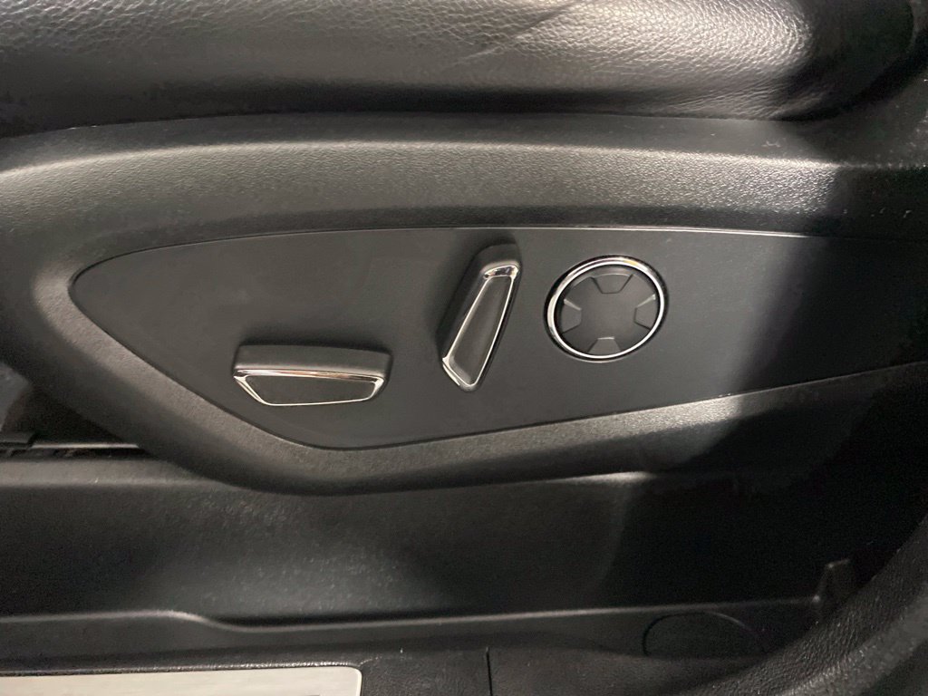 Used 2019 Lincoln MKC Premiere AWD/4WD image 24