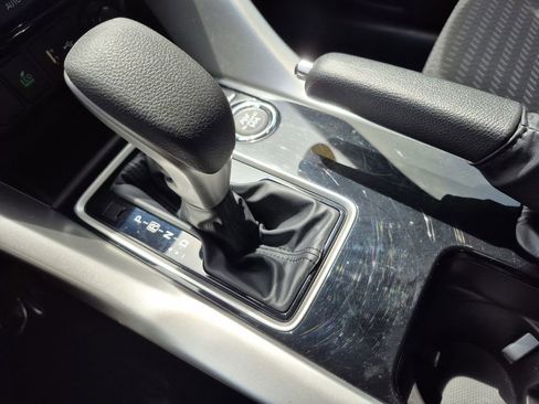 Used 2024 Mitsubishi Eclipse Cross ES image 22