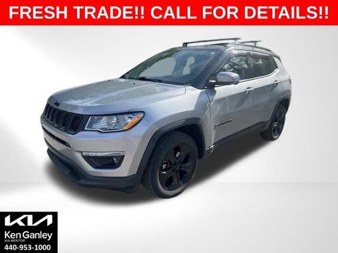 Used 2021 Jeep Compass Latitude w/ Sun and Sound Group AWD/4WD image 1