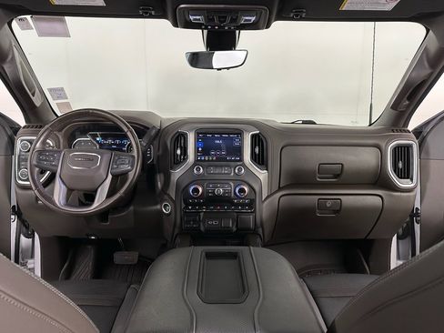 Used 2022 GMC Sierra 3500 Denali w/ Denali Ultimate Package image 23
