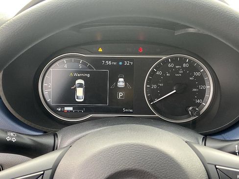 New 2025 Nissan Versa SV image 14