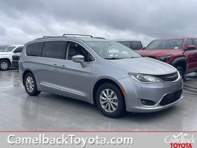 Used 2018 Chrysler Pacifica Touring-L