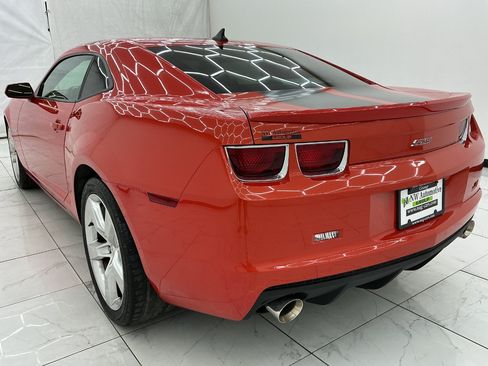 Used 2010 Chevrolet Camaro SS w/ RS Package RWD image 10