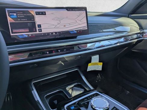 New 2026 BMW i7 xDrive60 image 12