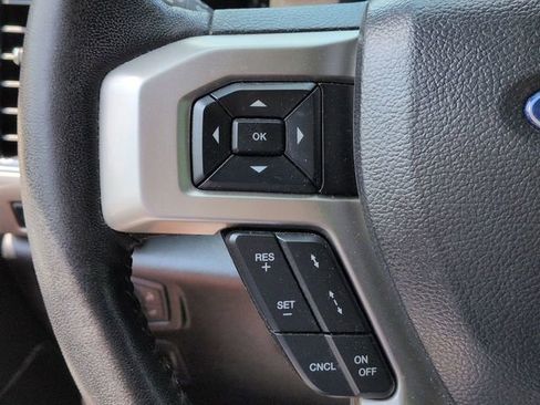 Used 2020 Ford F150 Lariat w/ Equipment Group 502A Luxury AWD/4WD image 33