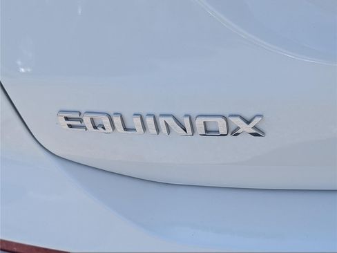 Used 2024 Chevrolet Equinox LT AWD/4WD image 9