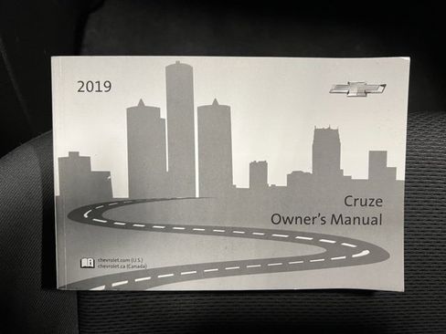 Used 2019 Chevrolet Cruze LT w/ LT Fleet Convenience Package image 44