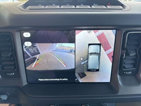 New 2025 Ford Bronco Badlands image 21