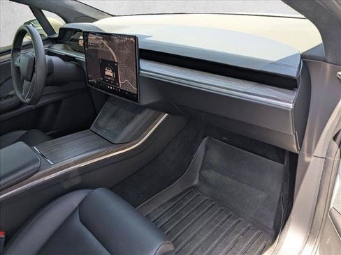 Used 2023 Tesla Model X AWD/4WD image 18