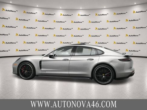 Used 2019 Porsche Panamera GTS AWD/4WD image 3