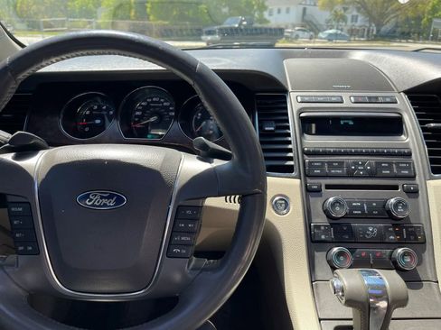 Used 2011 Ford Taurus SEL w/ 202A Rapid Spec Order Code FWD image 13