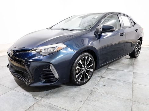 Used 2017 Toyota Corolla SE image 3