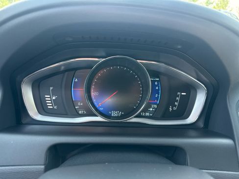 Used 2015 Volvo XC60 T6 R-Design Premier Plus AWD/4WD image 12