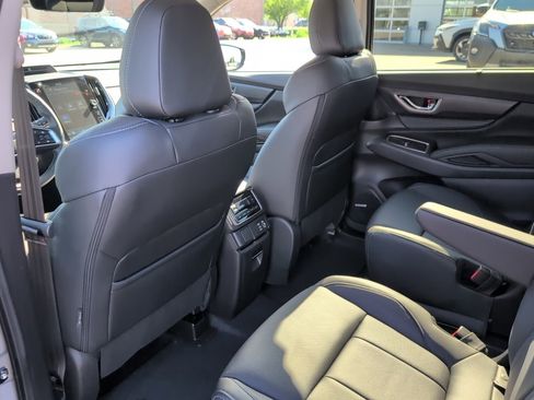 Used 2025 Subaru Ascent Limited image 44