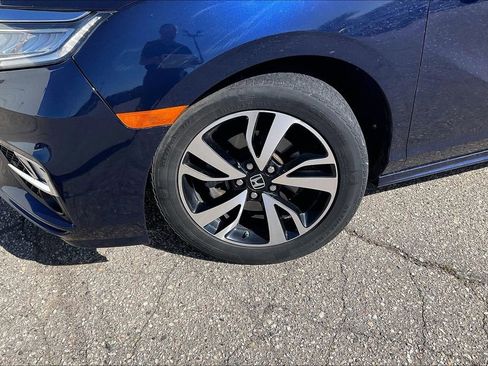 Used 2018 Honda Odyssey Elite image 4