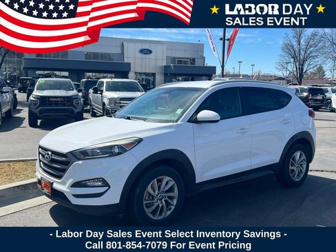 Used 2016 Hyundai Tucson SE w/ Option Group 02 FWD image 1
