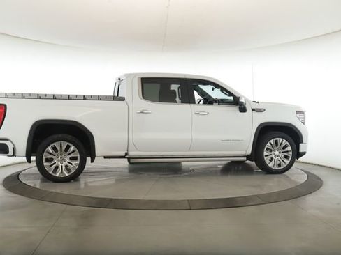 Used 2024 GMC Sierra 1500 Denali w/ Denali Reserve Package image 6